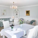 Haus Midsommer Apartment Timmendorfer Strand
